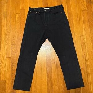 Black Levi’s Denim Jeans